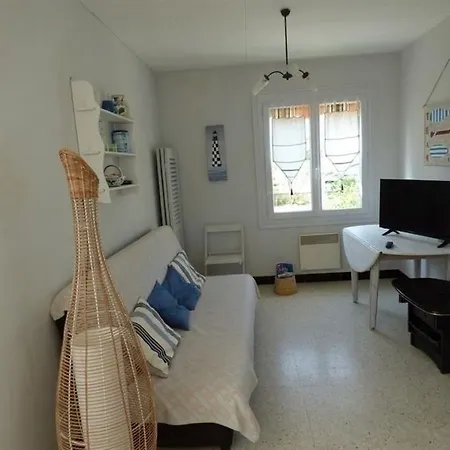 House Pair Sur Mer Maison De Plain Pied Dans Un Endroit Calme Dom wakacyjny *